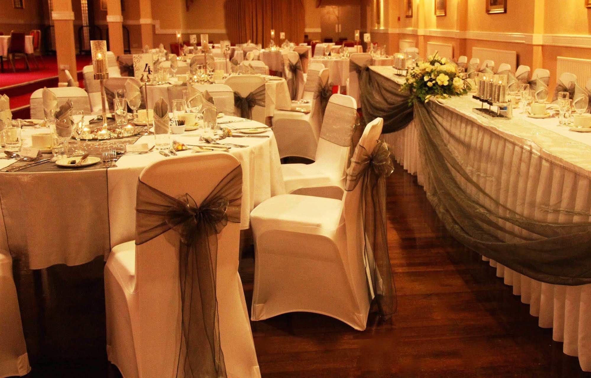 King Charles Hotel Gillingham  Bagian luar foto