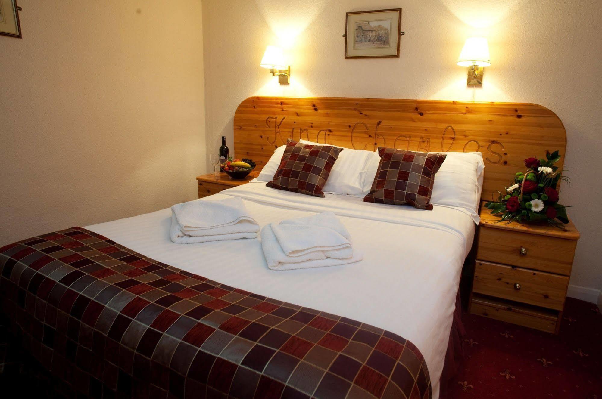 King Charles Hotel Gillingham  Bagian luar foto