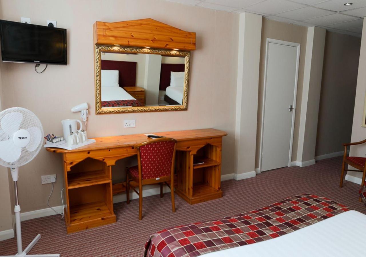 King Charles Hotel Gillingham  Bagian luar foto